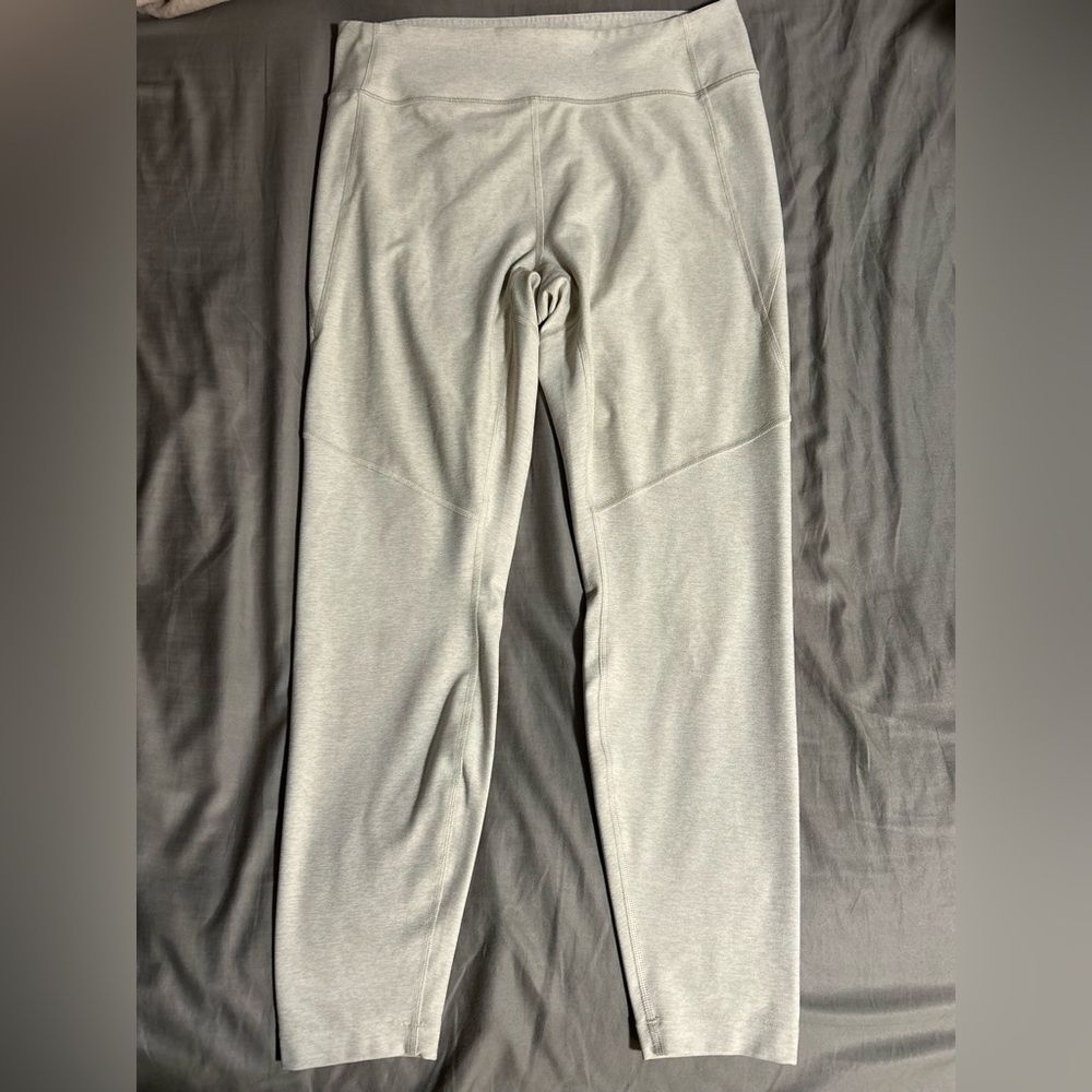 Outdoor Voices 7/8 Leggings Size L